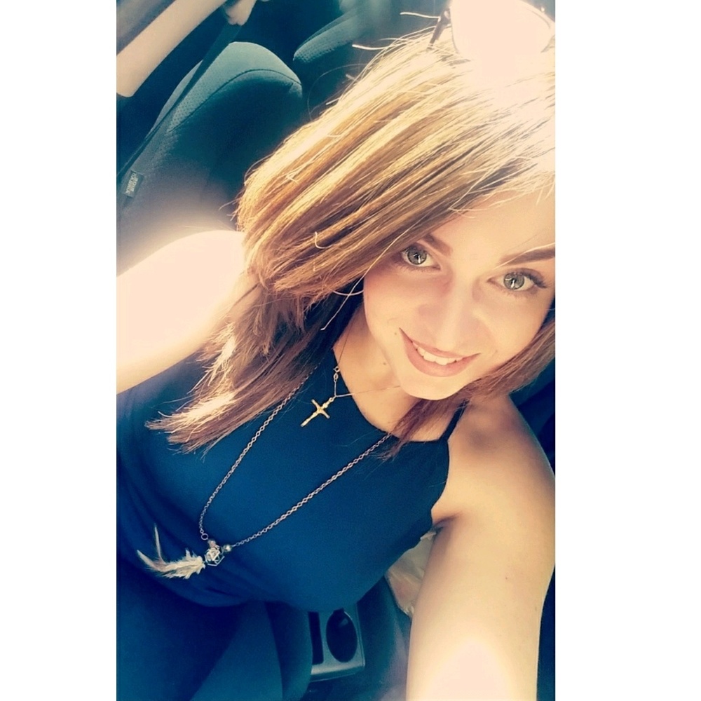 Meet your Posher, Samantha